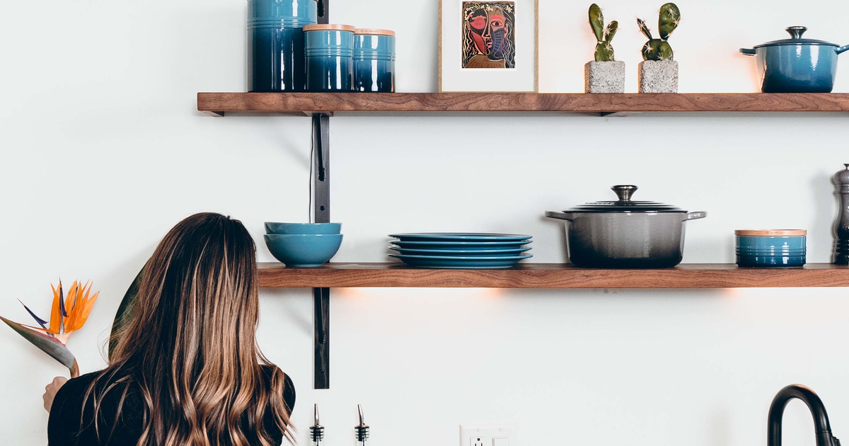 Art in small spaces How to maximise your wall space Bankside Gallery